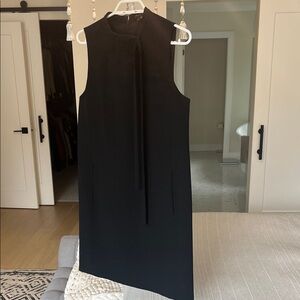 Theory Nurita Black Sleeveless Shift Dress